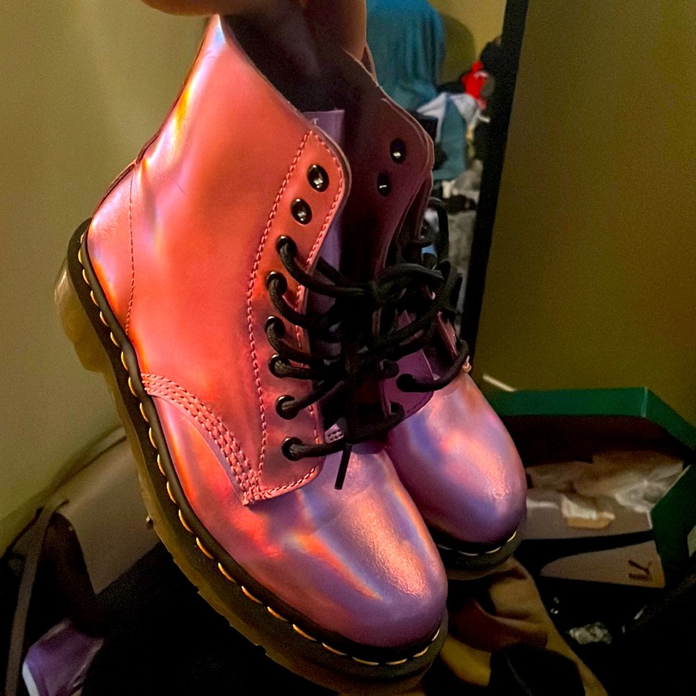 Metallic Docs